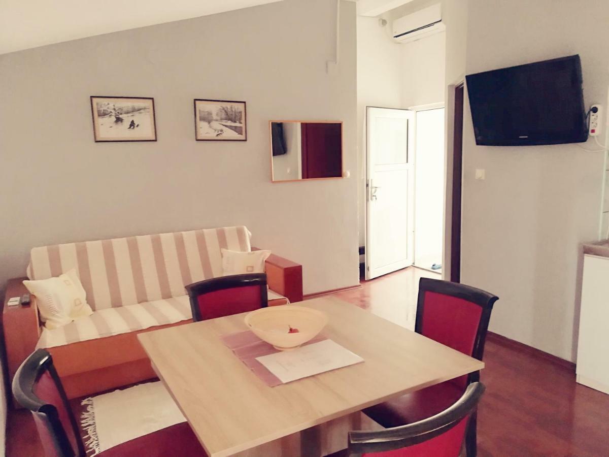 Apartmani Babic Вир Экстерьер фото